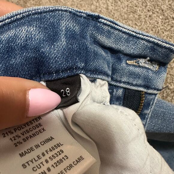 FLYING MONKEY Women's Frayed Hem Straight Leg Jeans Size 28 In Light Blue - Picture 7 of 16